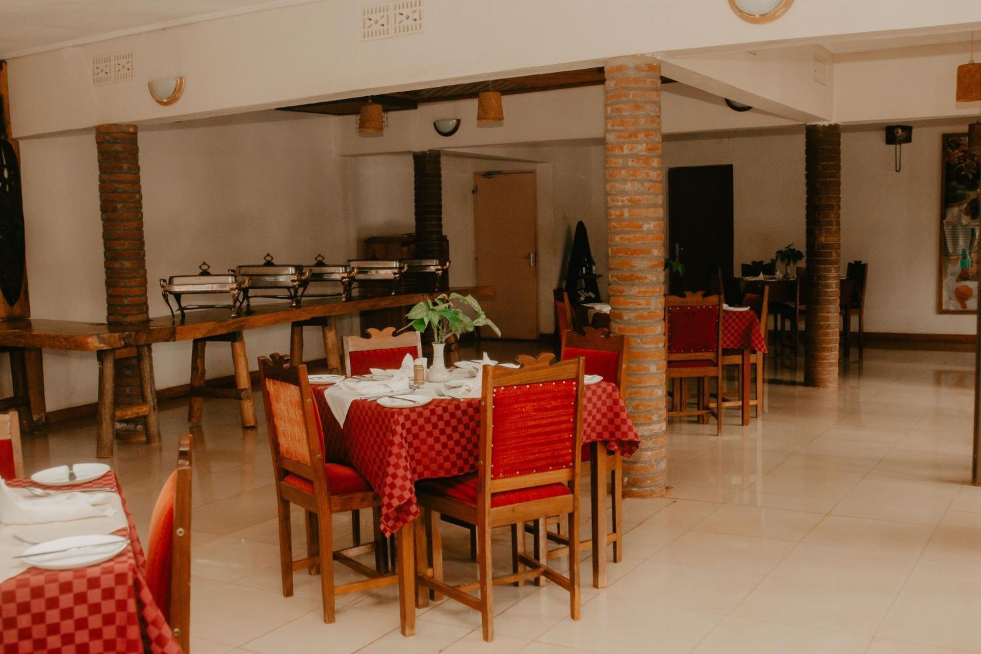 Ngorongoro Camp And Lodge คาราทู ภายนอก รูปภาพ