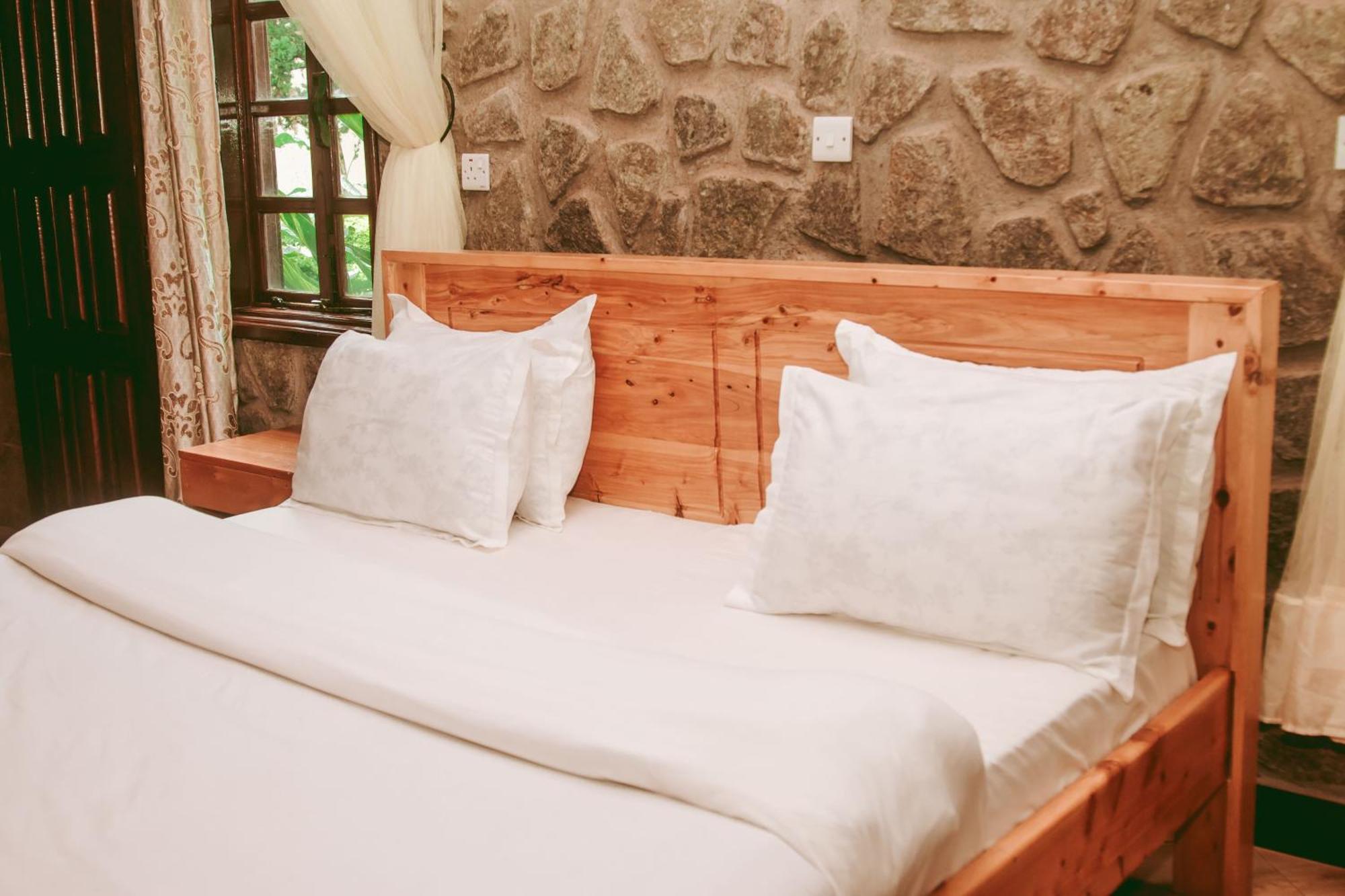 Ngorongoro Camp And Lodge คาราทู ภายนอก รูปภาพ