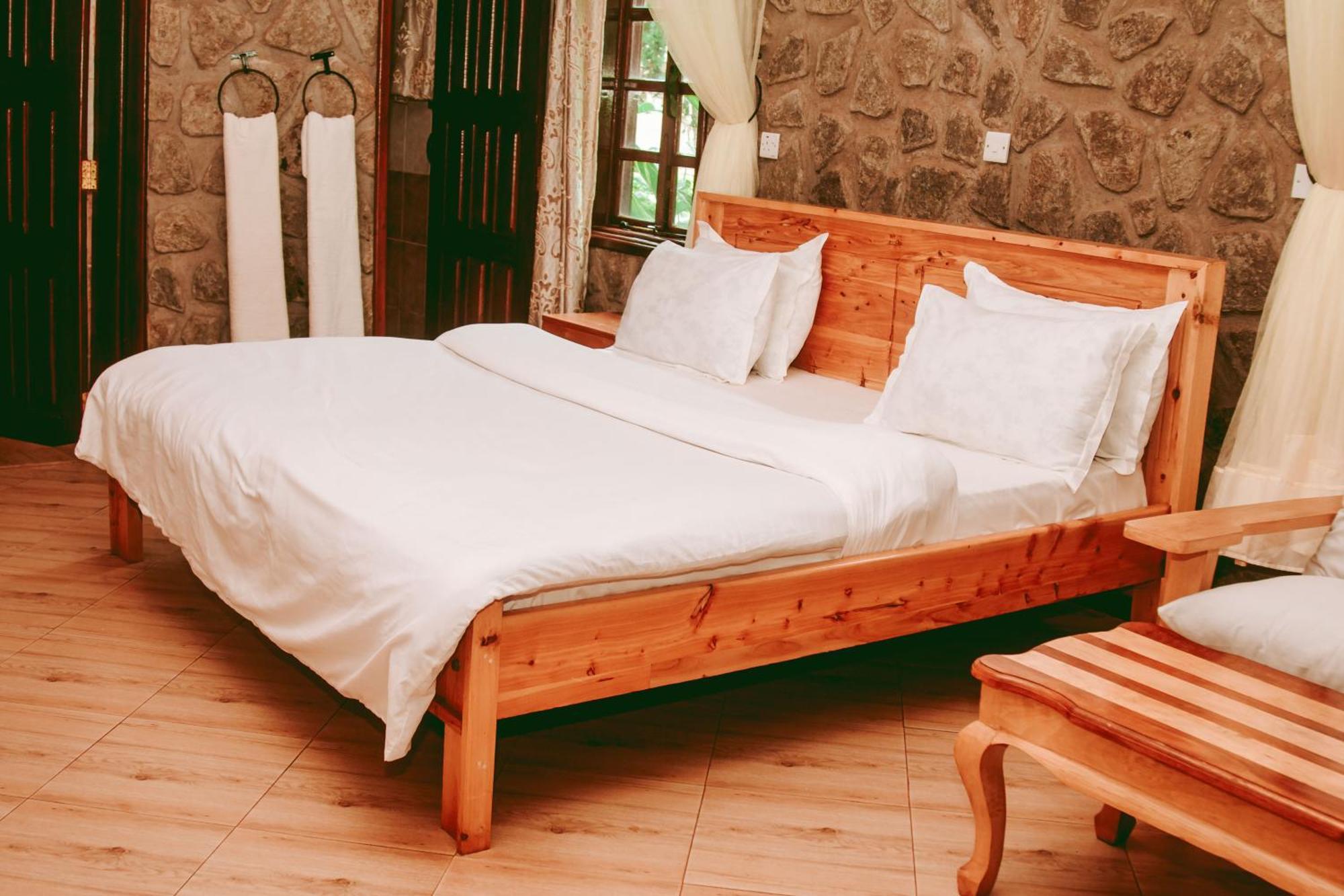 Ngorongoro Camp And Lodge คาราทู ภายนอก รูปภาพ