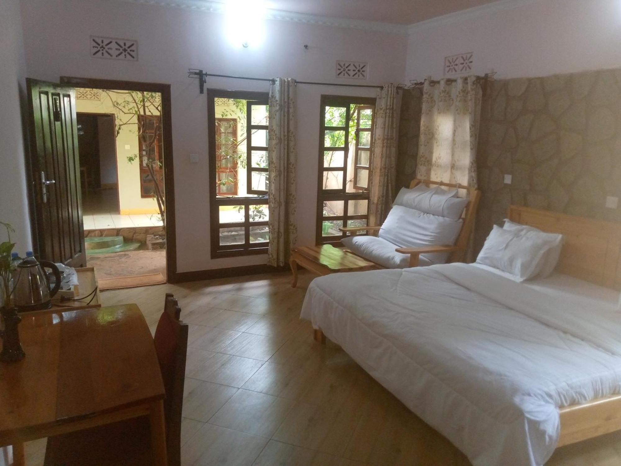 Ngorongoro Camp And Lodge คาราทู ภายนอก รูปภาพ