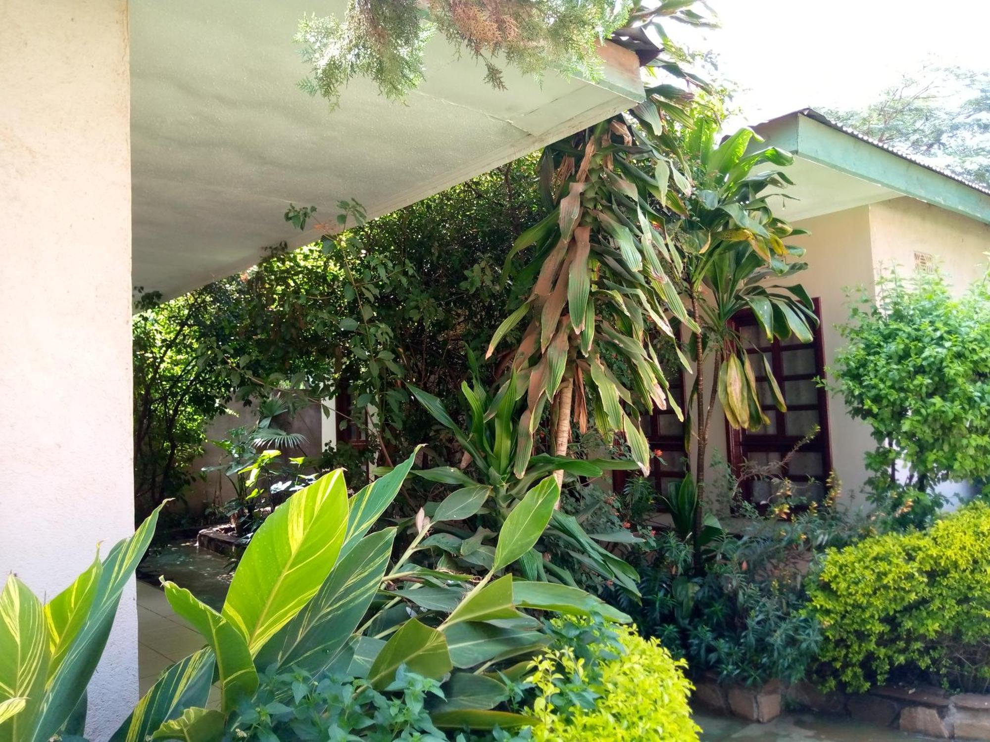 Ngorongoro Camp And Lodge คาราทู ภายนอก รูปภาพ